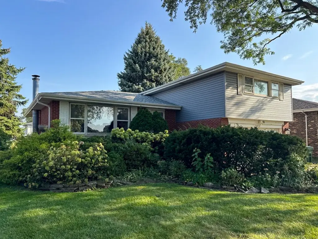 Roof on a ranch-style home in Bolingbrook, Illinois