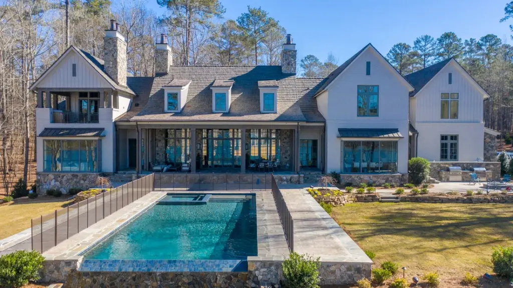 Cedar shake roof on a Lake Forest home