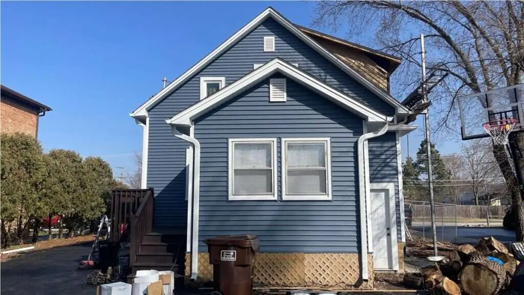 Siding and gutter project on Vogt Street in Tinley Park, IL